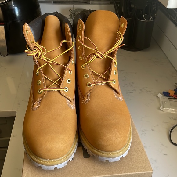Brand new double sole 6” timberland boots wheat